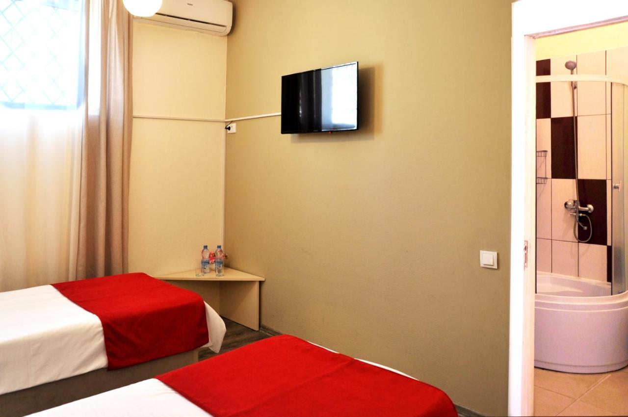 Hotel Alexandra Tbilisi Buitenkant foto