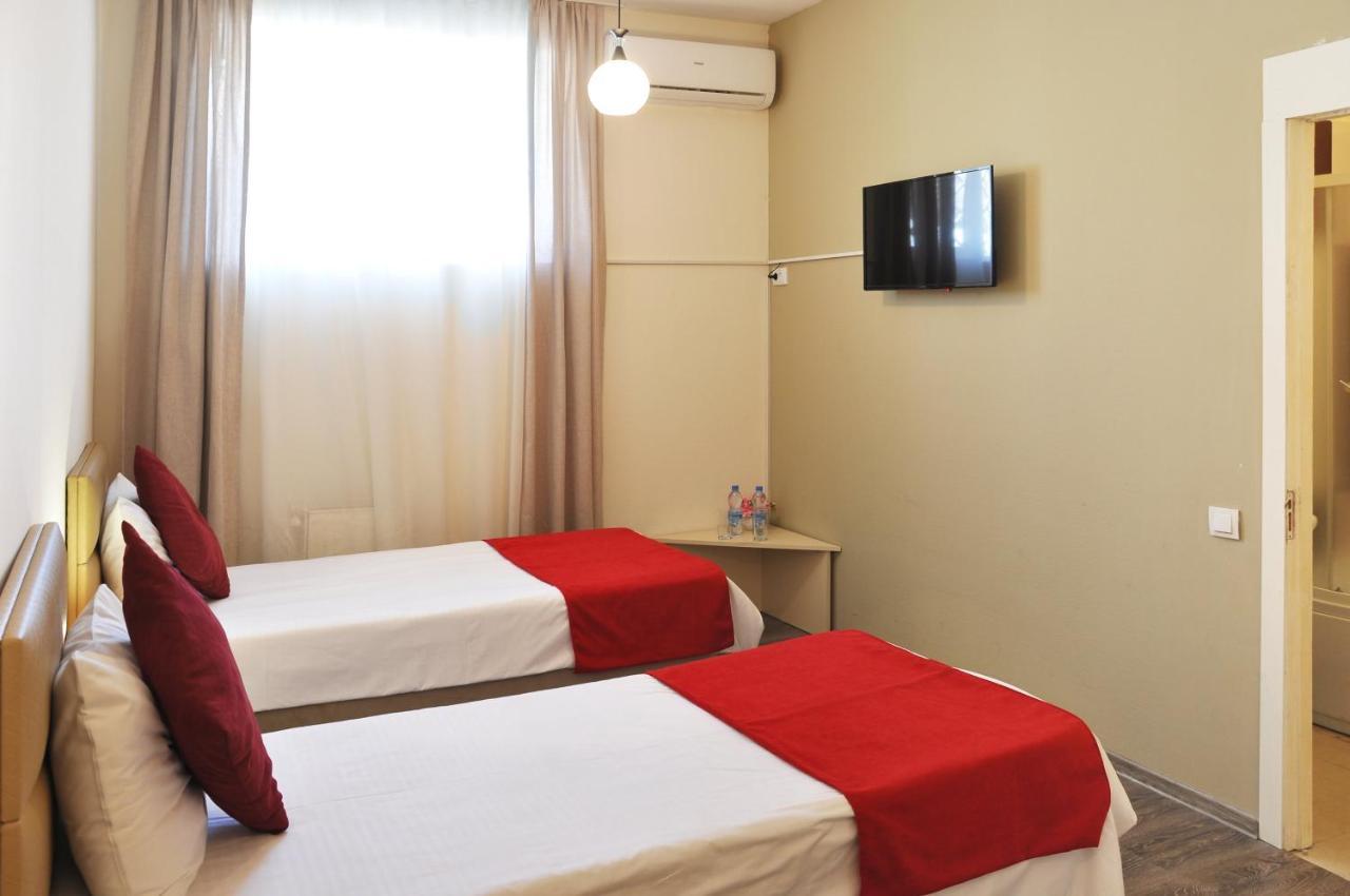 Hotel Alexandra Tbilisi Buitenkant foto