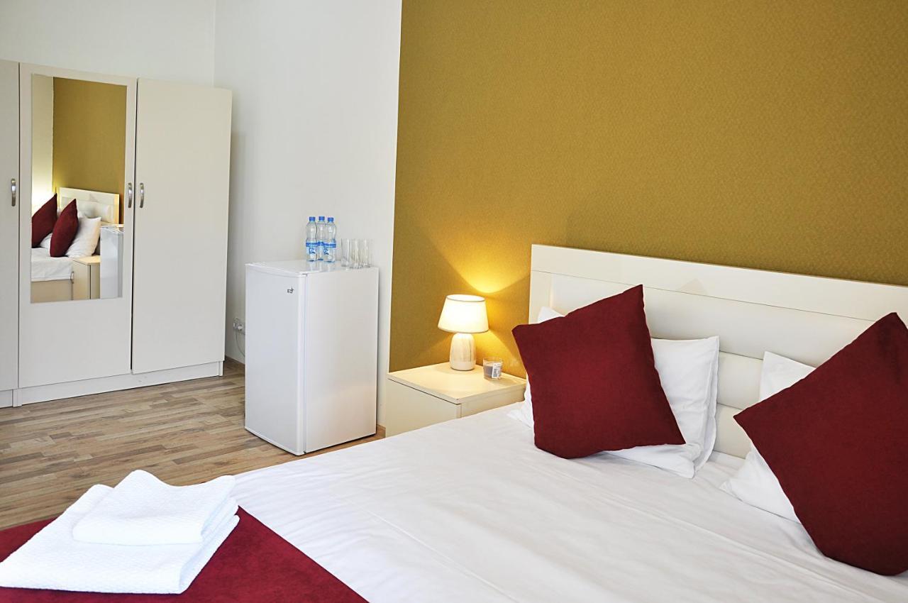 Hotel Alexandra Tbilisi Buitenkant foto