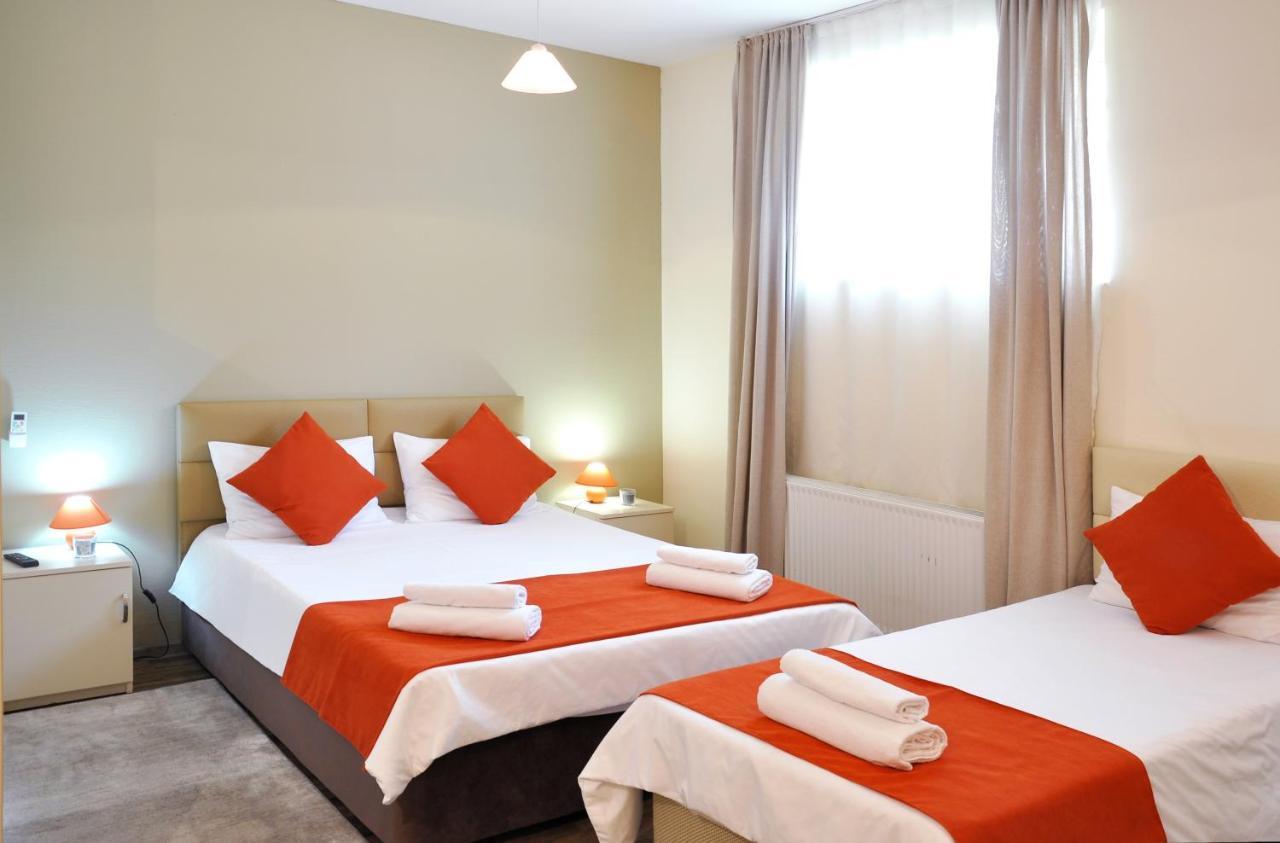 Hotel Alexandra Tbilisi Buitenkant foto
