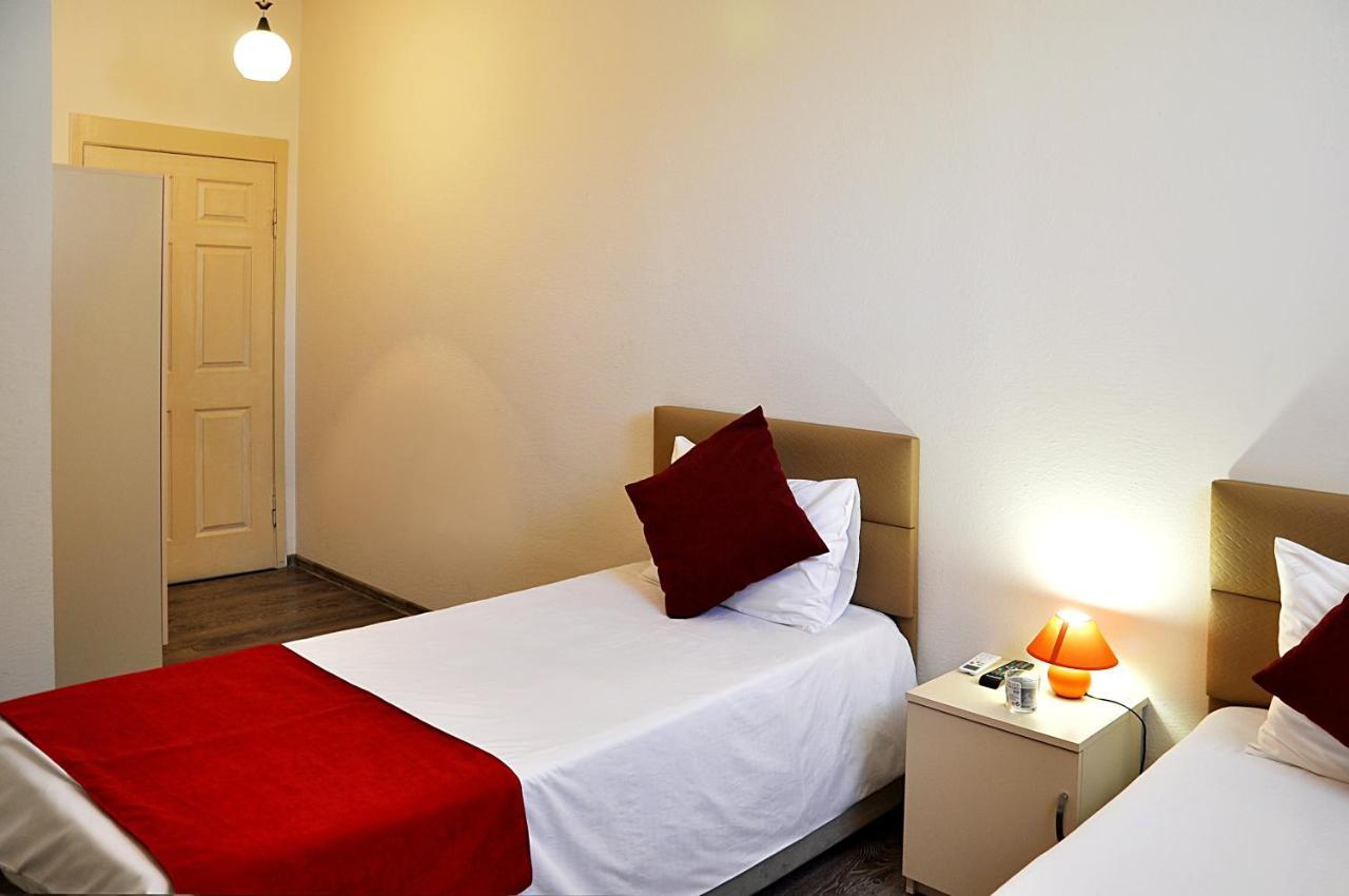 Hotel Alexandra Tbilisi Buitenkant foto