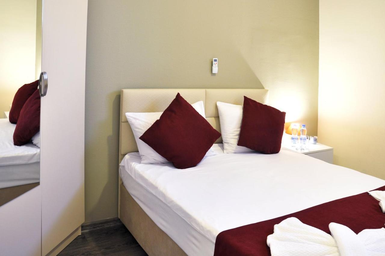 Hotel Alexandra Tbilisi Buitenkant foto