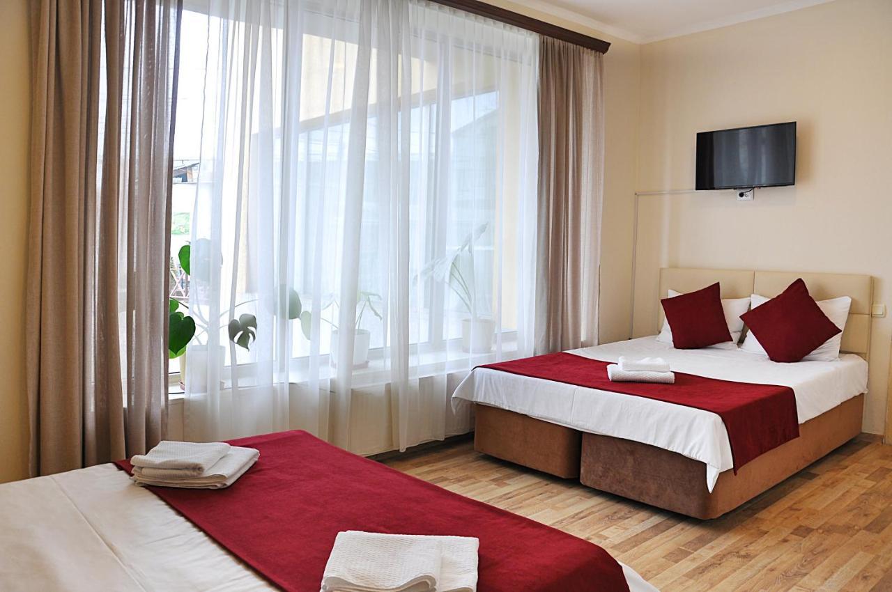 Hotel Alexandra Tbilisi Buitenkant foto