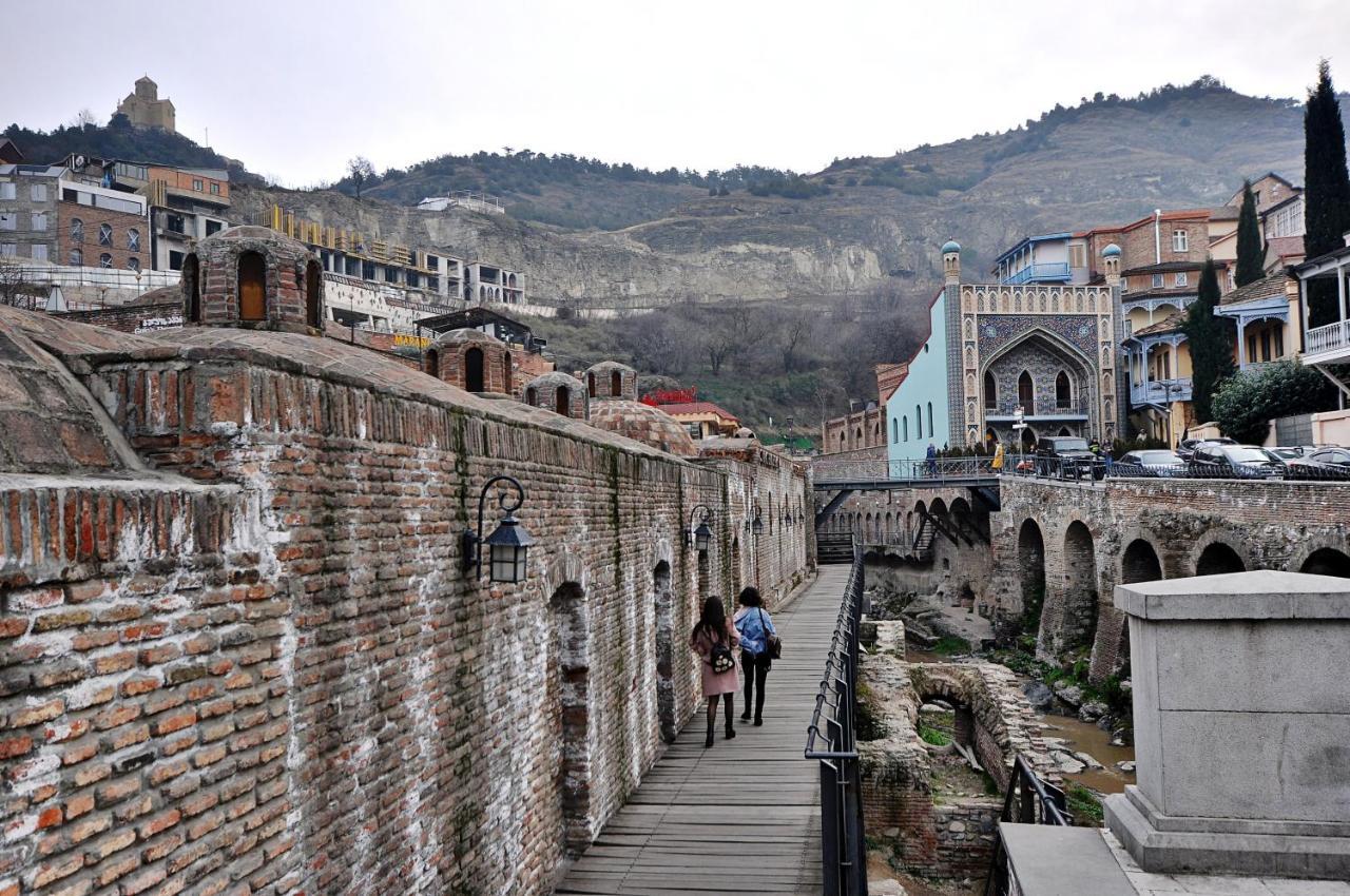 Hotel Alexandra Tbilisi Buitenkant foto