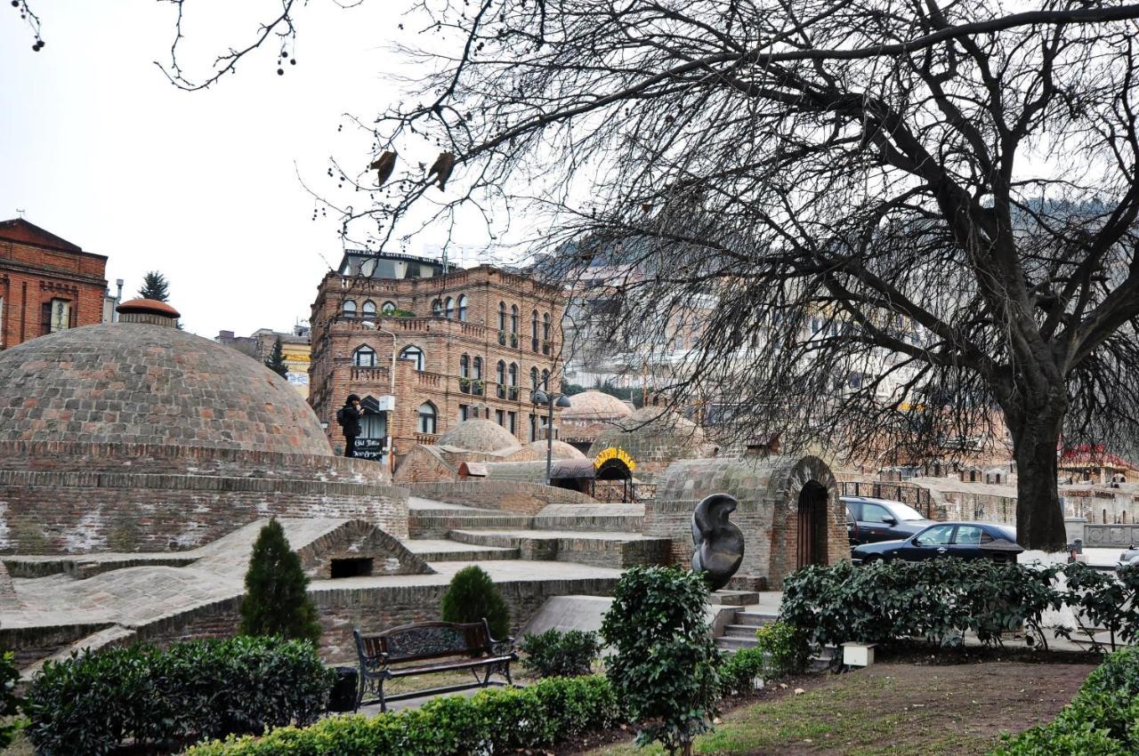 Hotel Alexandra Tbilisi Buitenkant foto